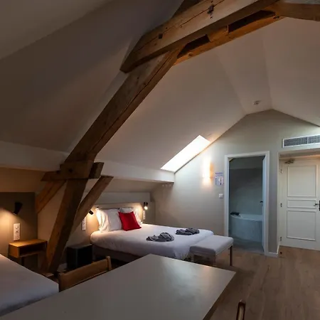 Du Domaine Saint Loup 3*