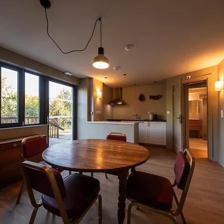 Hotel Du Domaine Saint Loup