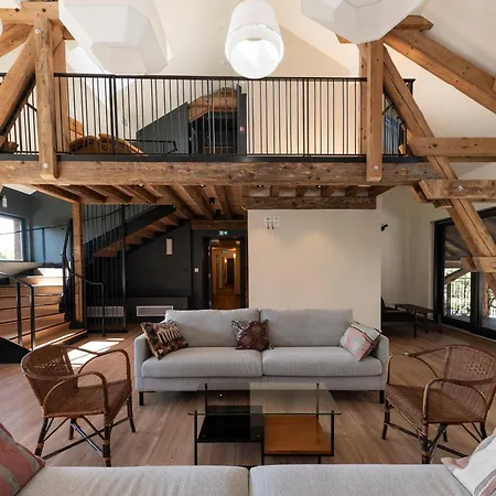 Hotel Du Domaine Saint Loup