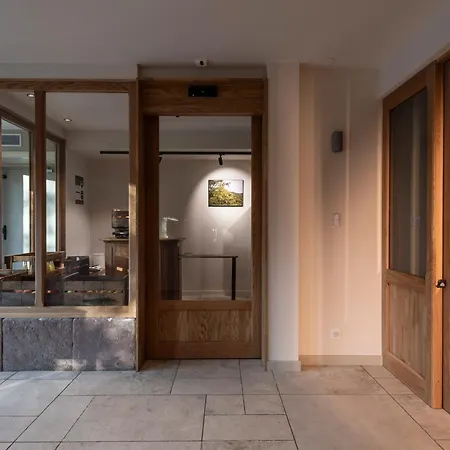 Hotel Du Domaine Saint Loup